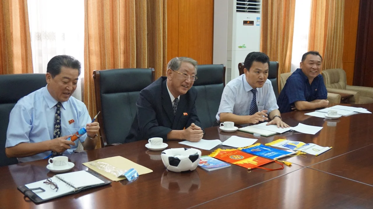 12 years later in August 2015 we paid a visit to his successor, Mr. O Tae Bong, Chairman of the Committee for the Promotion of International Trade, within the Ministry of External Economic Relations.