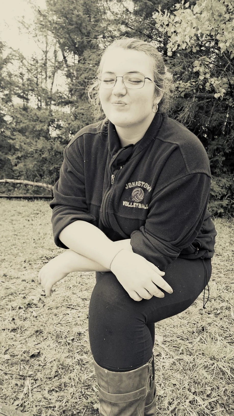 Haylee VanValkenburgh (PRODUCTION ASSISTANT)- photographer, newly-liscensed-driver- all-star high school student- is new to the film scene, but definitely one to watch. Haylee came to us through Jarred's family. Fam to fam. 