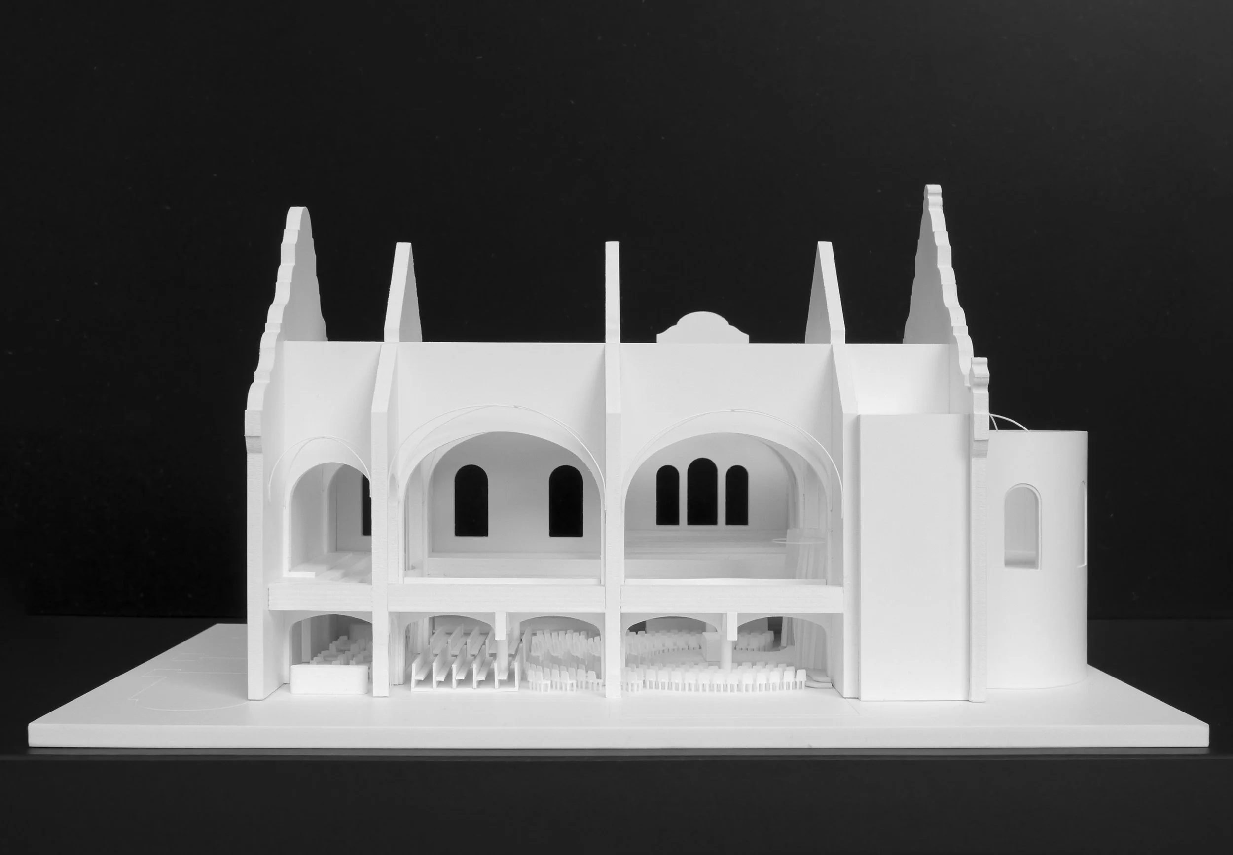 Hockenheim Modell Final Schnitt.jpg