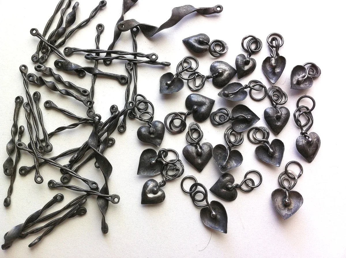 Half Hearts and links of chains