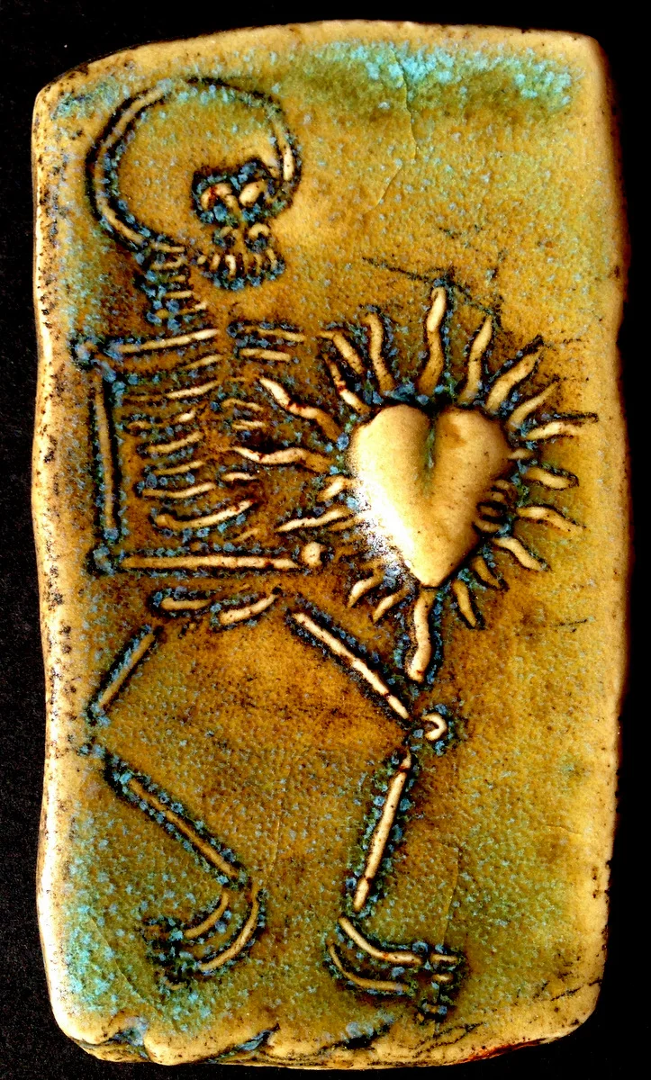 Dia Del Muertos       chasing heart