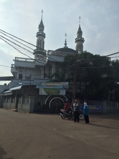 Driving to the assembly meeting place which is a house in a residential area. There are many mosques large and small. 