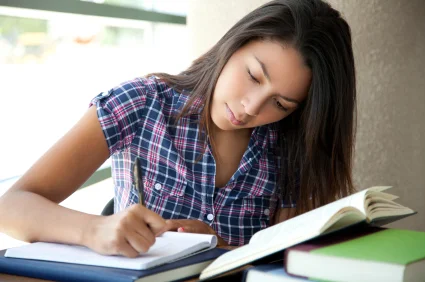hispanic-student.jpg