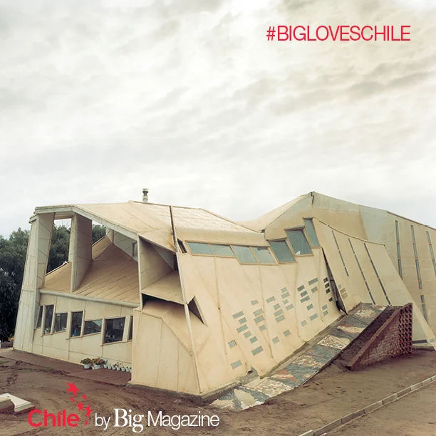 Ritoque. The Open City is a field for experimental architecture, an initiative by the teachers and alumni at the Design and Architecture School in the Catholic University of Valparaíso which created this Co-operative. And, since acquiring 300 hectares of terrain north of the Aconcagua River in 1971, it has been constructing an architecture with no precedent. An existential Laboratory, surrealistic, symbolic, hybrid, wilful. Photographed by Anthony Hamboussi.