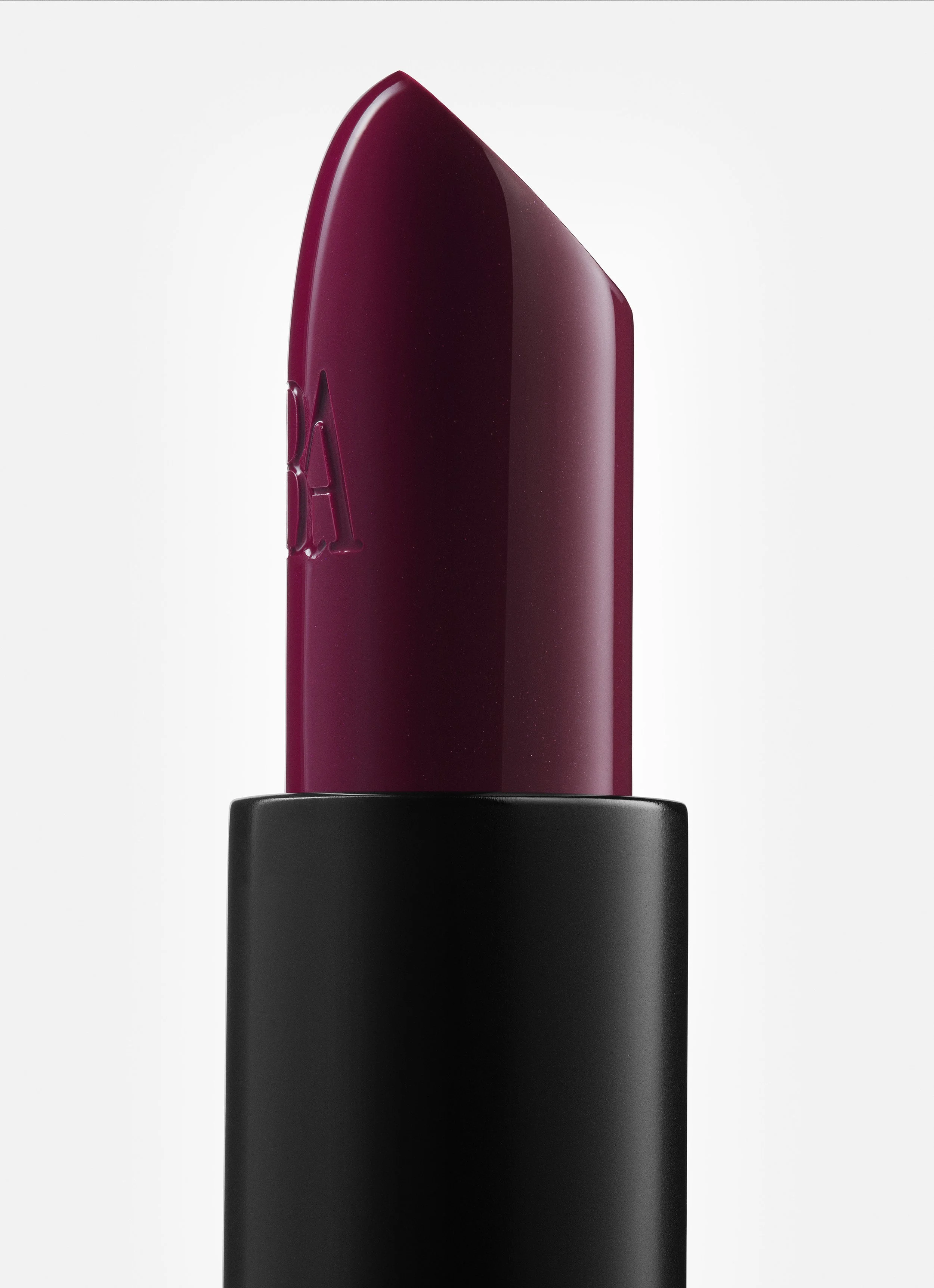 220719_NAC_ZARA_04_Lipstick_300.jpg