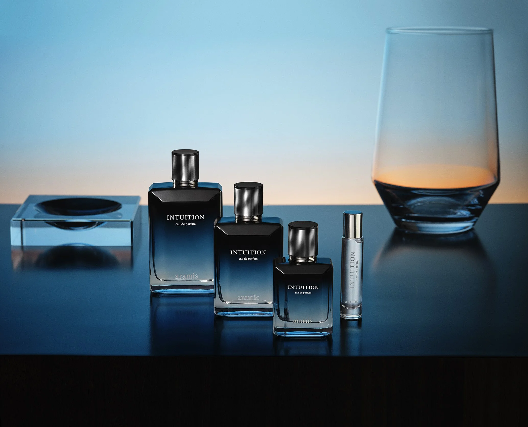FL25_COL_Aramis_Intuition_Lifestyle_10ml_50ml_100ml_150ml.jpg