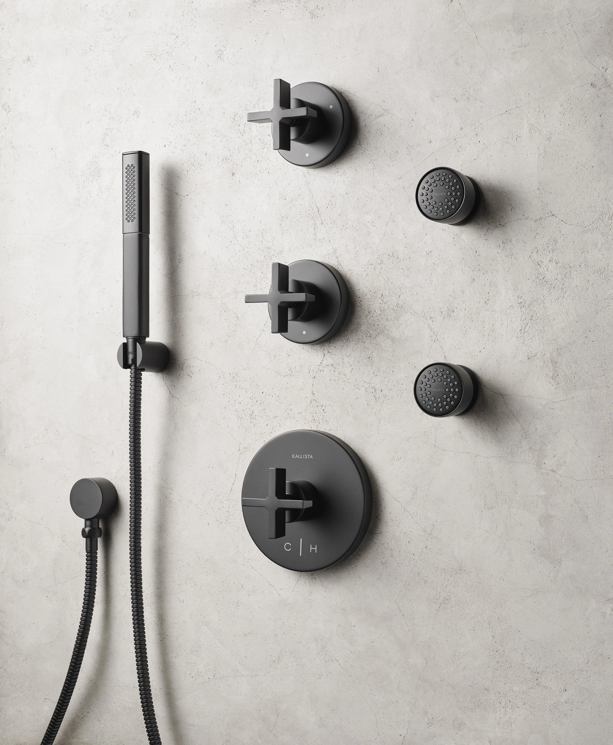 221018_NAC_11_ONE_ShoweringSystem.jpg