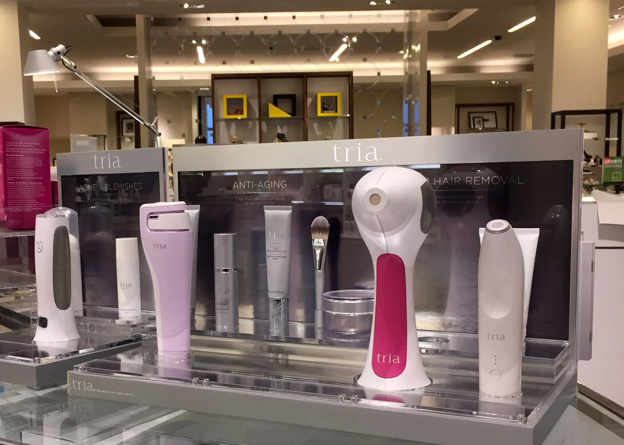 Tria // Retail Display / Bloomingdale's