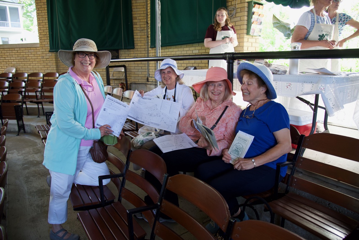 Wide brim hats were both a fashion statement and protection from a lovely sunny day!
