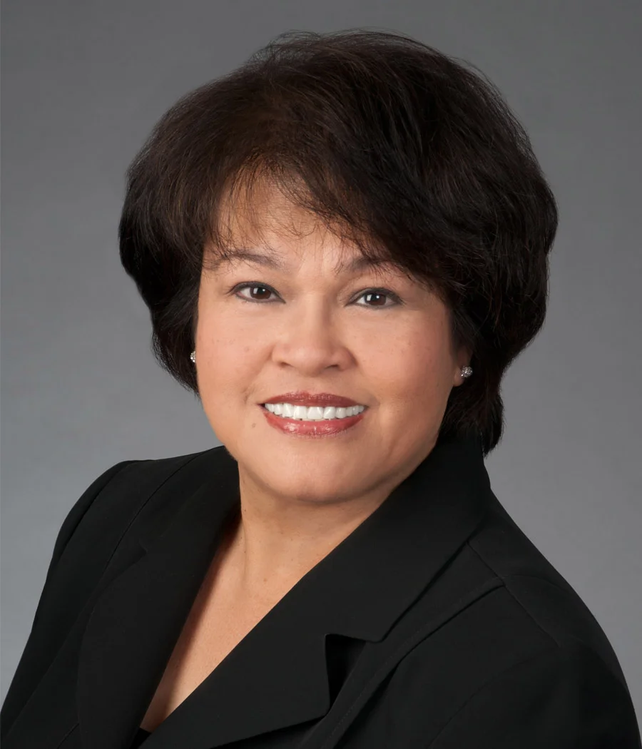Dr. Ninfa Saunders