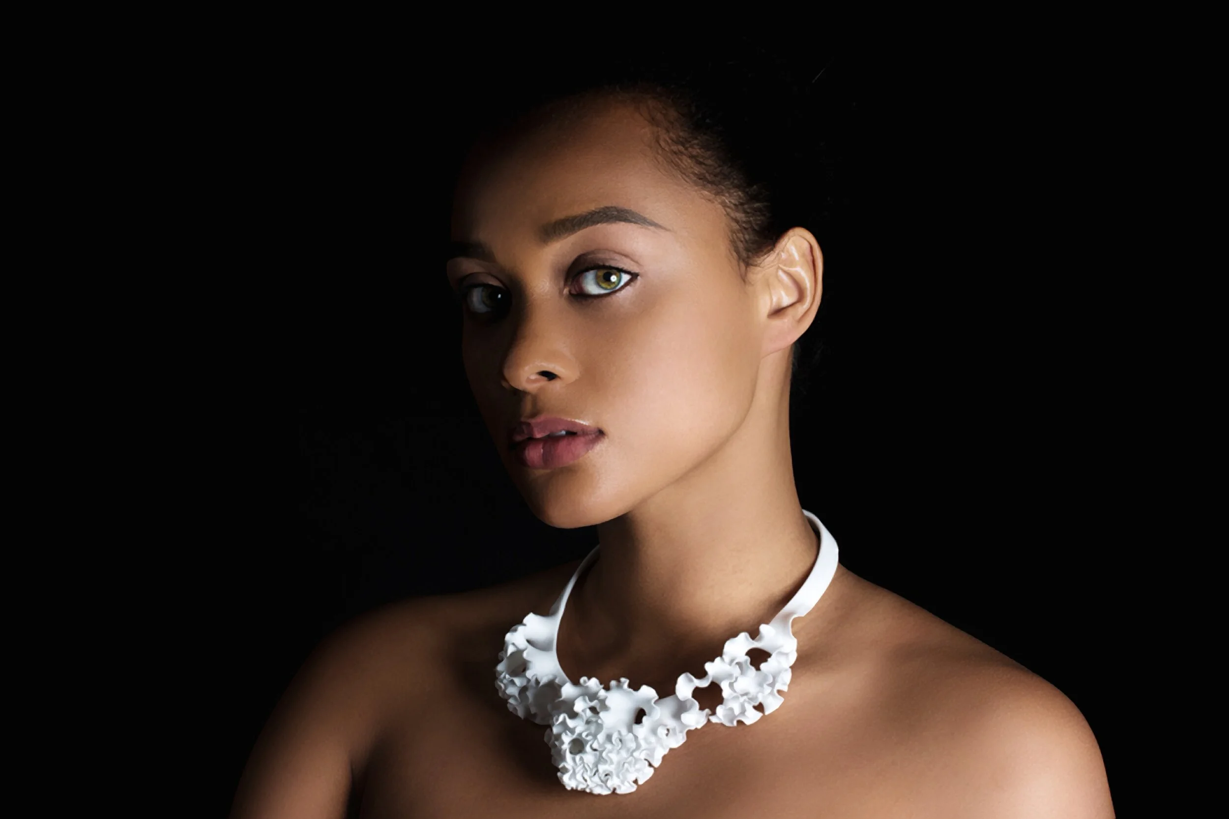 FloraCollarModelFinal copy.jpg