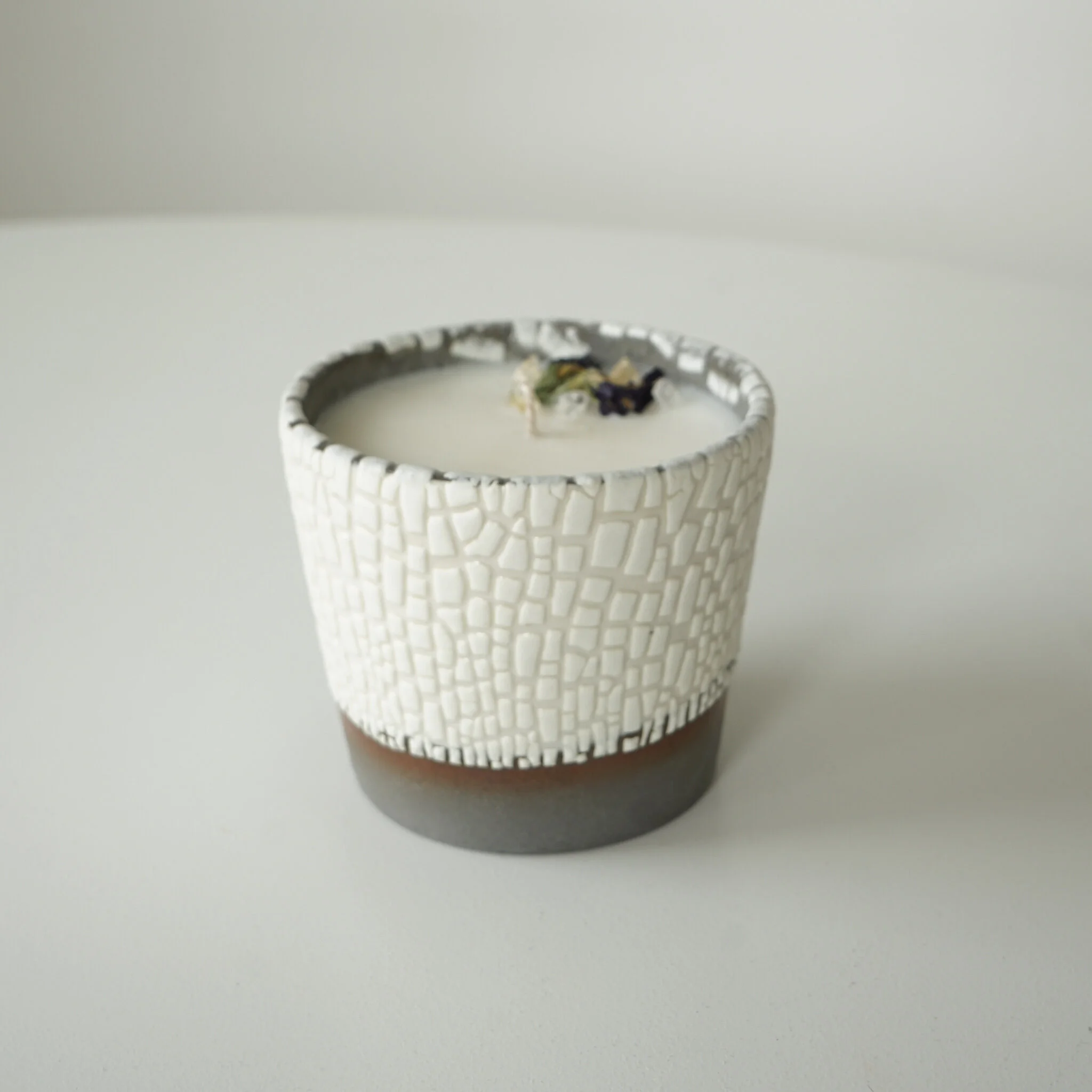 Handmade Soy Candle - Rosemary + Grapefruit (8 oz)