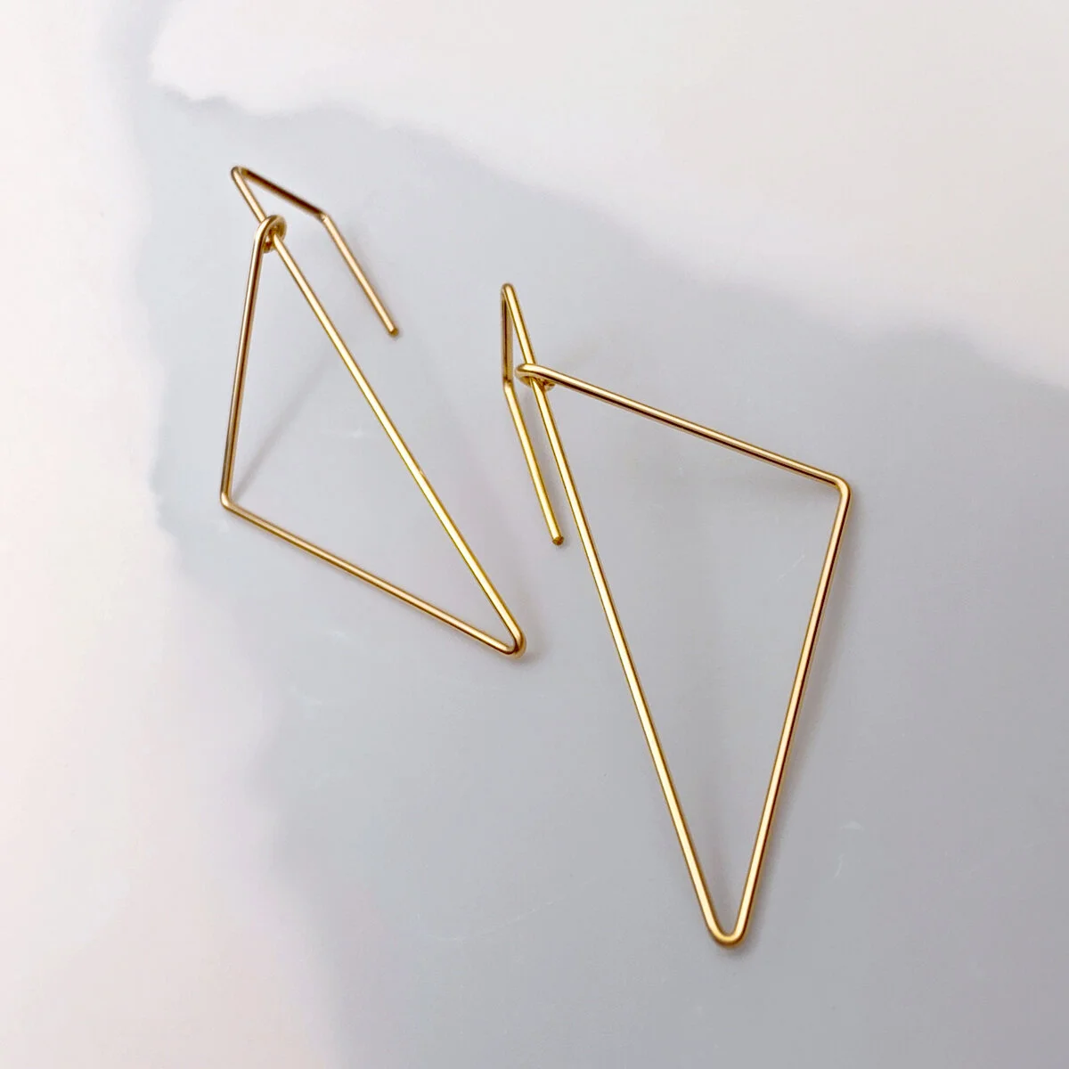 52E7A261-E7CE-4BCE-ABFC-DB3A27CAC578