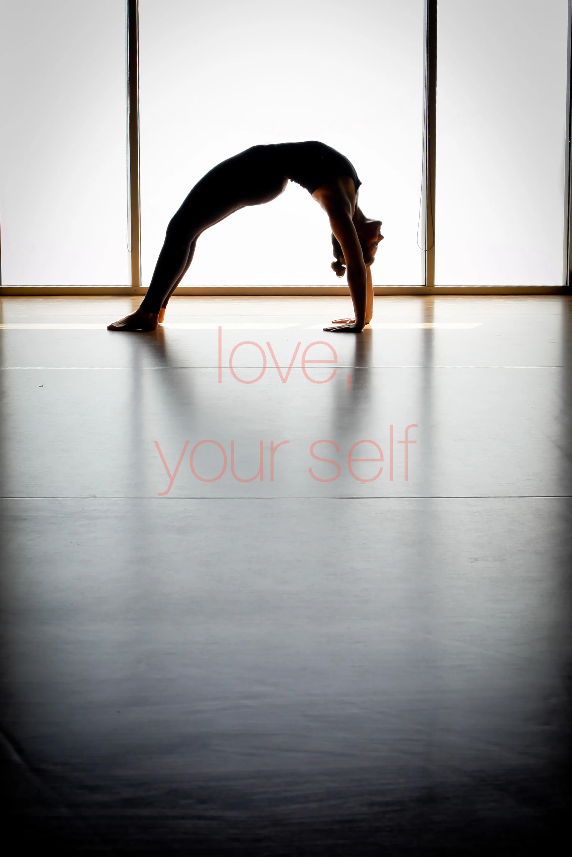 yogi inversions strength chicago yoga filtered light prime lens -0001.jpg