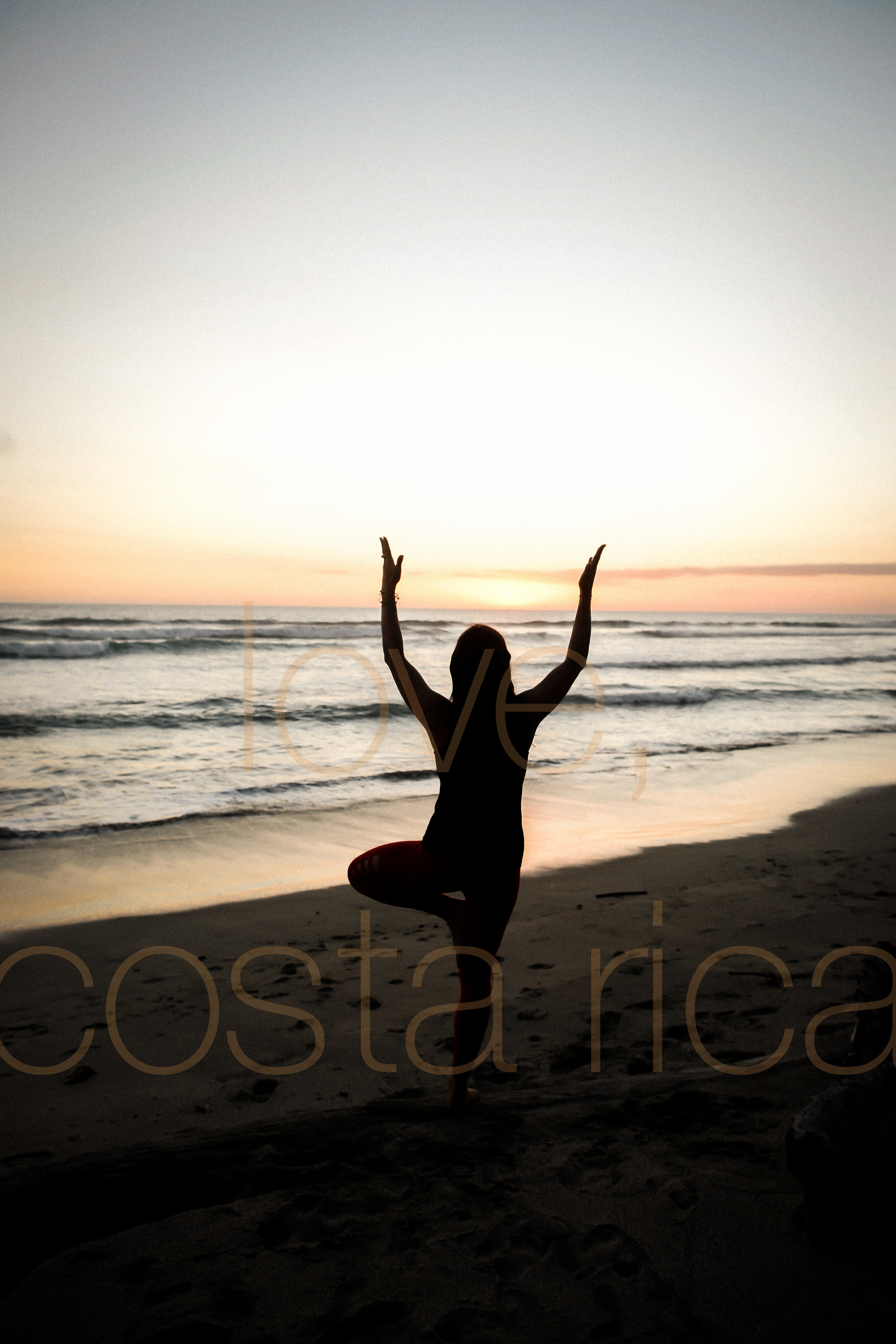 chicago photographer to costa rica yoga retreat lifestyle photography prime lens pranamar core power yogi beach yoga pose-013.jpg