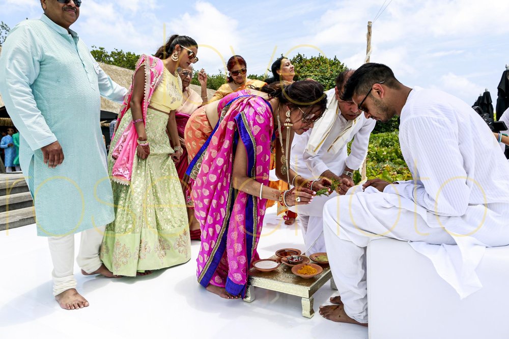 destination wedding photographer best of indian wed chicago asheville photographer-0203.jpg