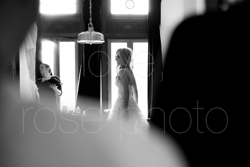 chicago wedding photographer luxe bride style rose photo social media share-17.jpg