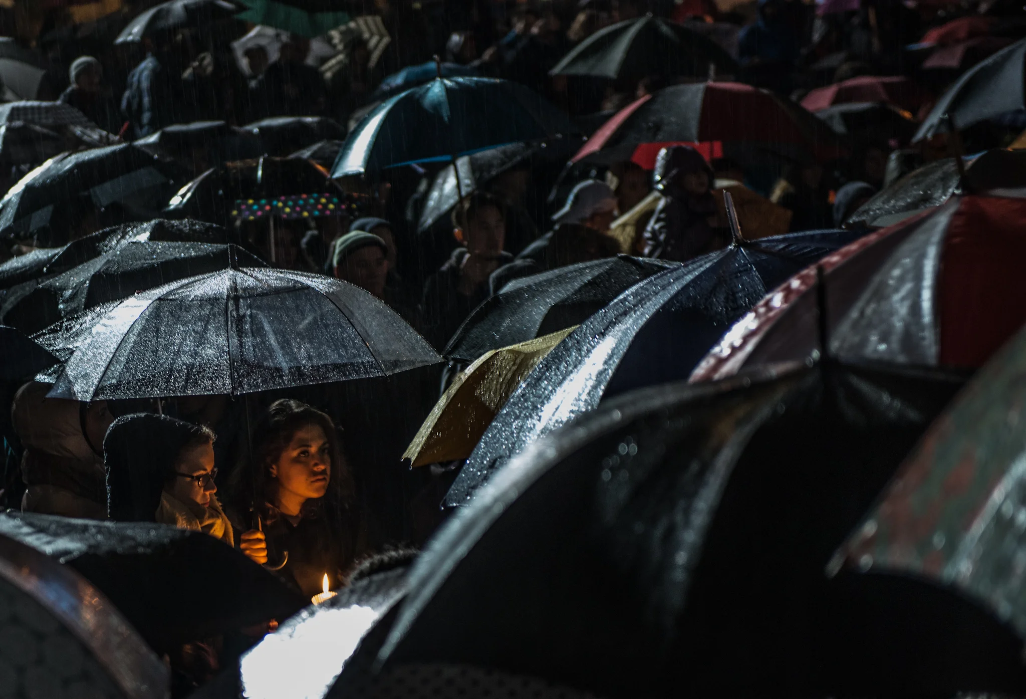 TOPHAM-PARISVIGIL-8723.jpg
