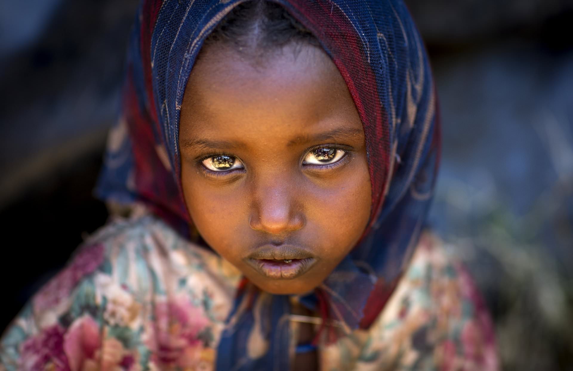africa-ethiopia-yabelo-girl-boranes-child-man-planet-people-eric-lafforgue-photography.jpg