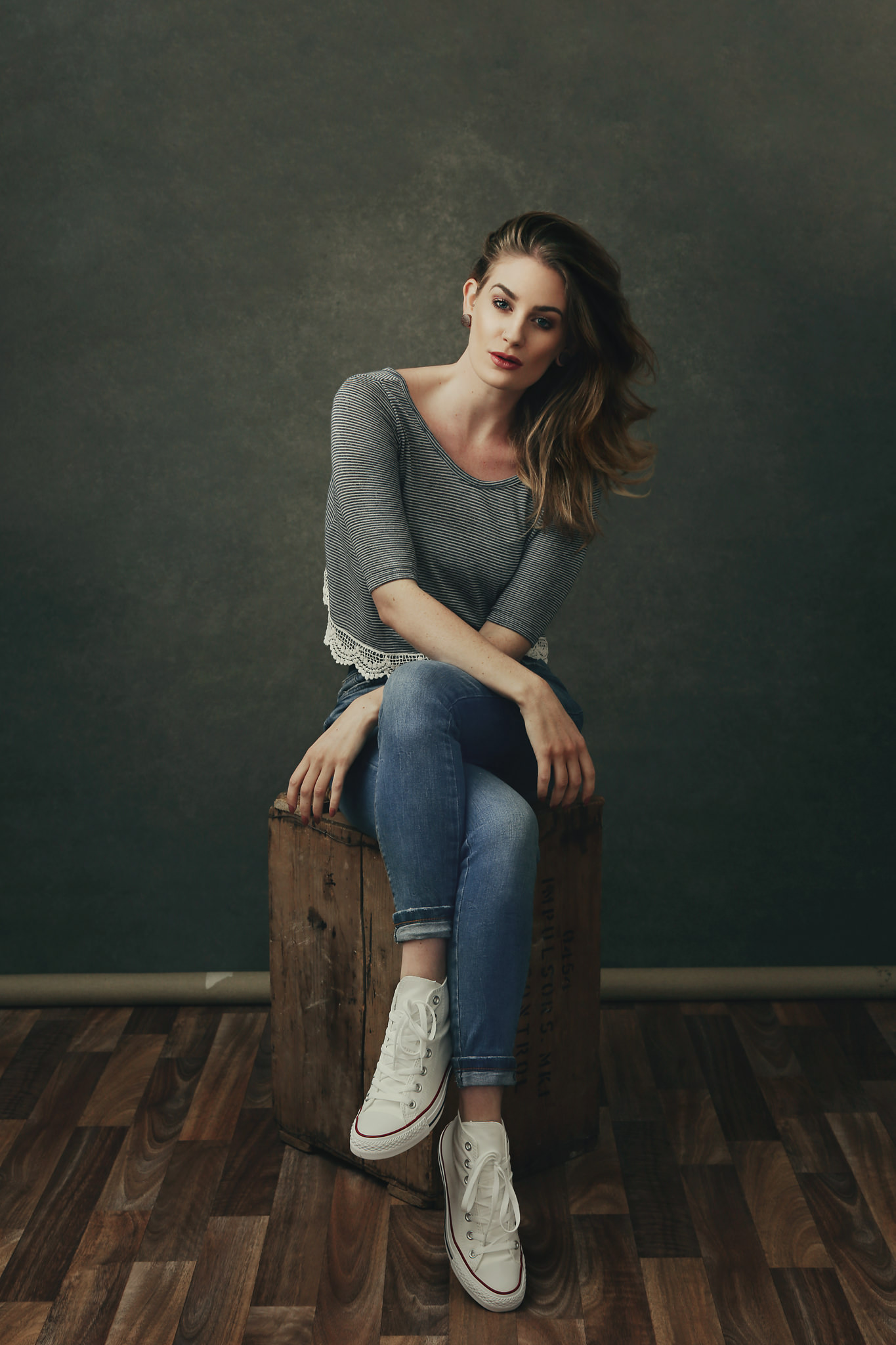 Artemis Fauna jeans & converse