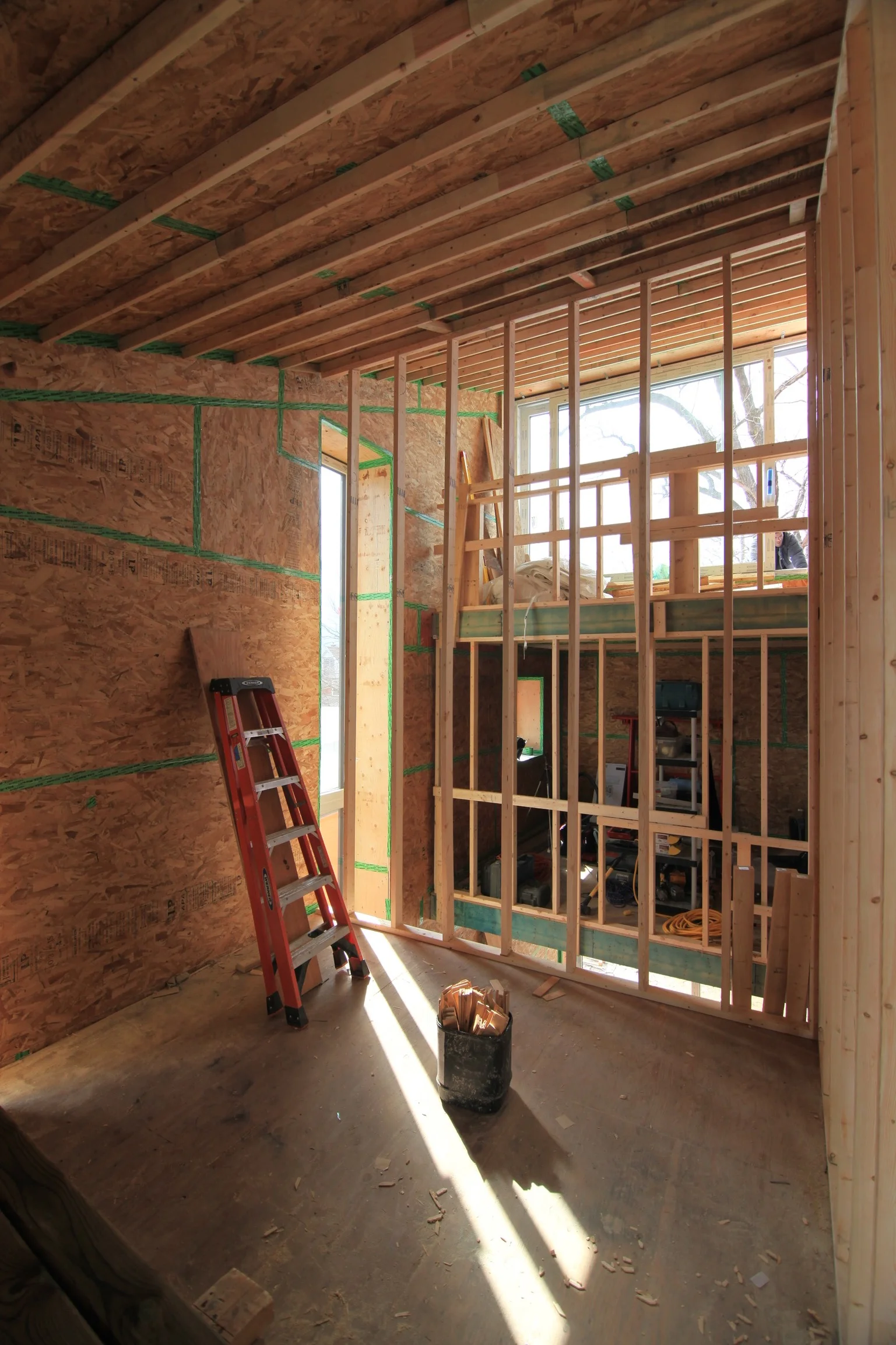 Interior walls somehow make the spaces feel bigger