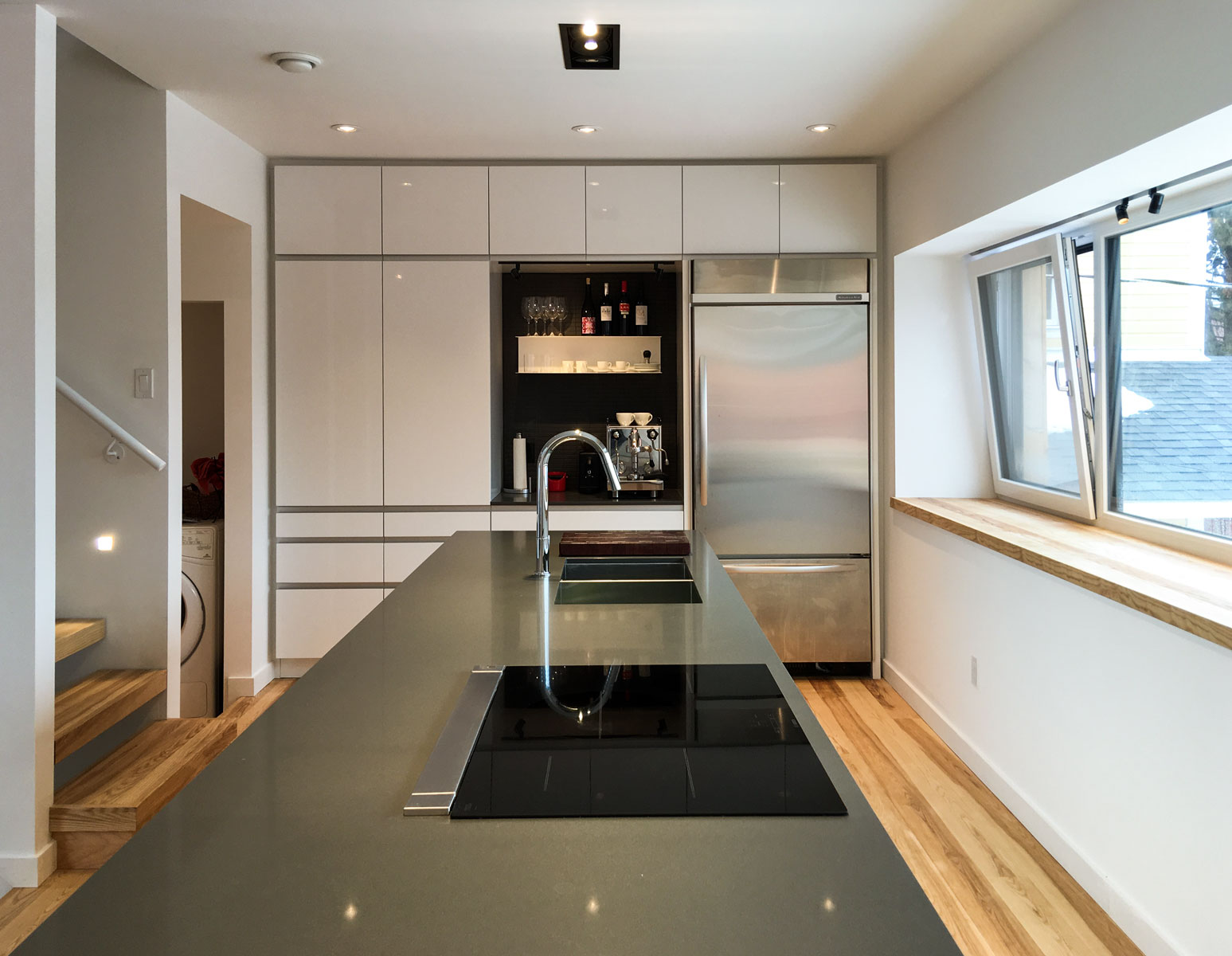 Kitchen island