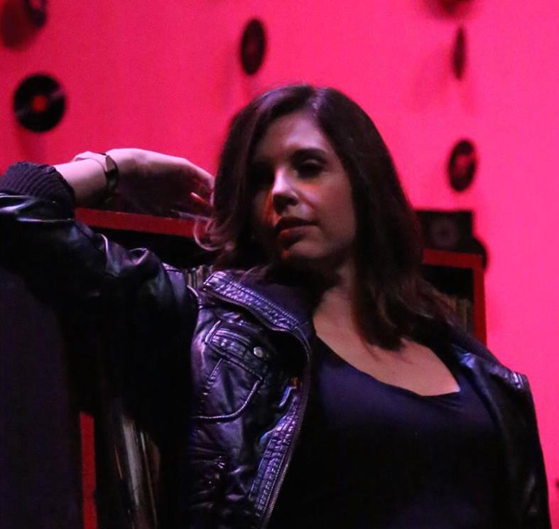 Laura in "High Fidelity"