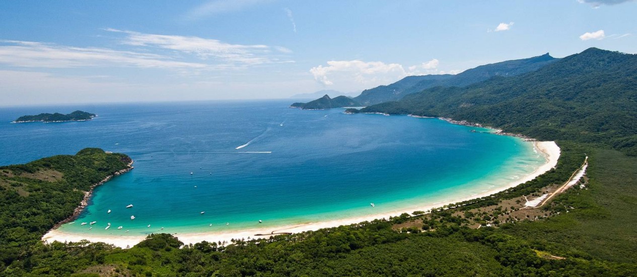 Ilha Grande - Lopes Mendes - Photo courtesy by Marco Yamin