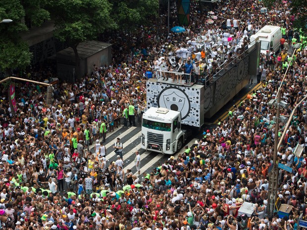 A very crowded Rio Carnival. Photo courtesy of A Cara do Rio.
