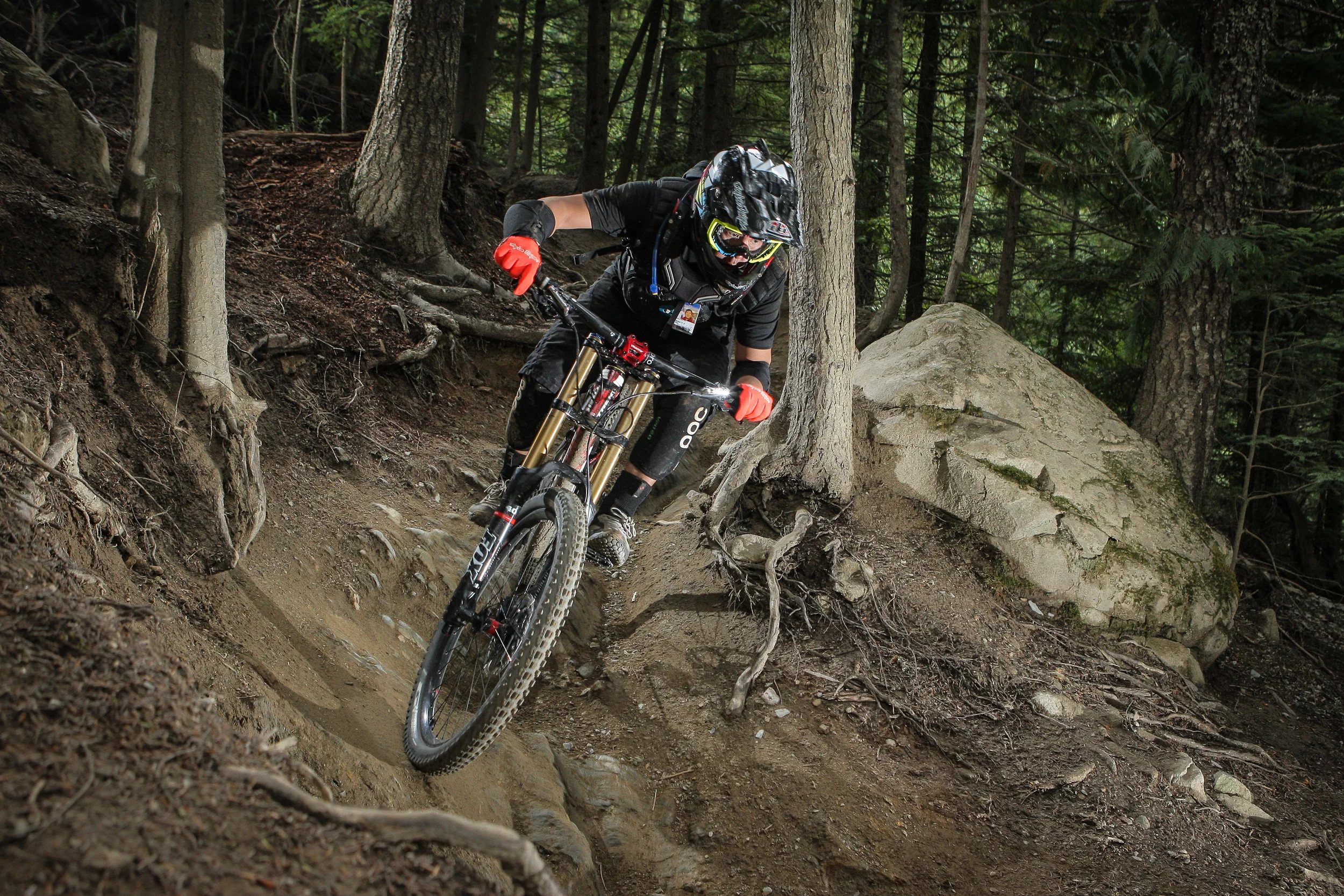 0901AlineTech_JAM076.jpg