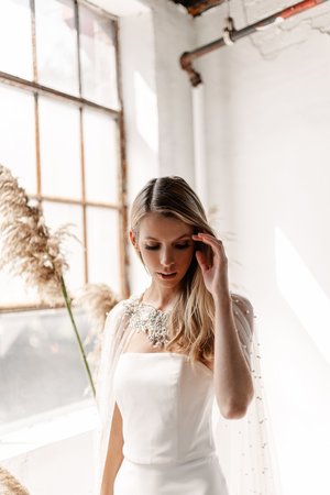 People From Other Planets — Melrose & McQueen