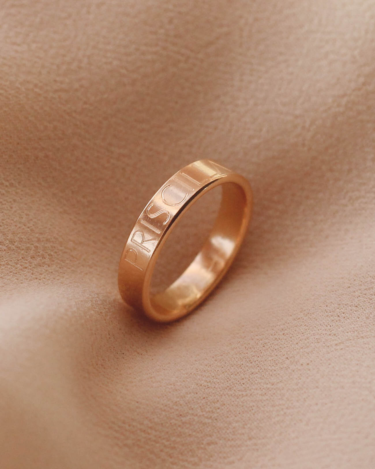 Afstudeeralbum Scepticisme Dader 14K Gold Filled Engraved Name Ring — Priscilla Ma