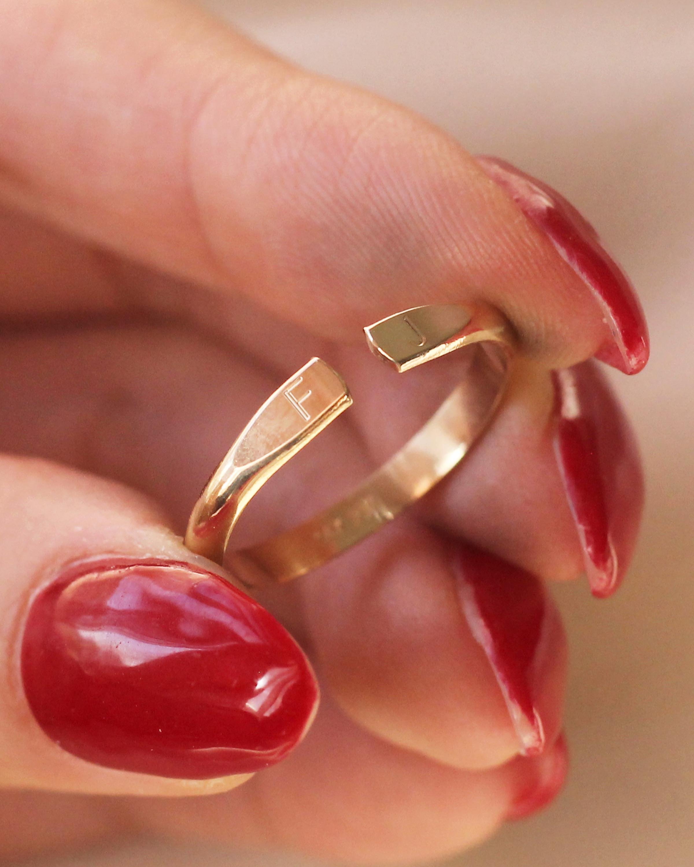 R1394 Solid Gold.jpg