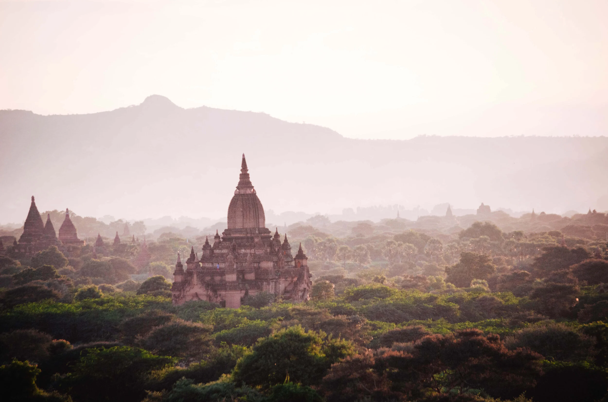 Sunset in Bagan Myanmar things to do