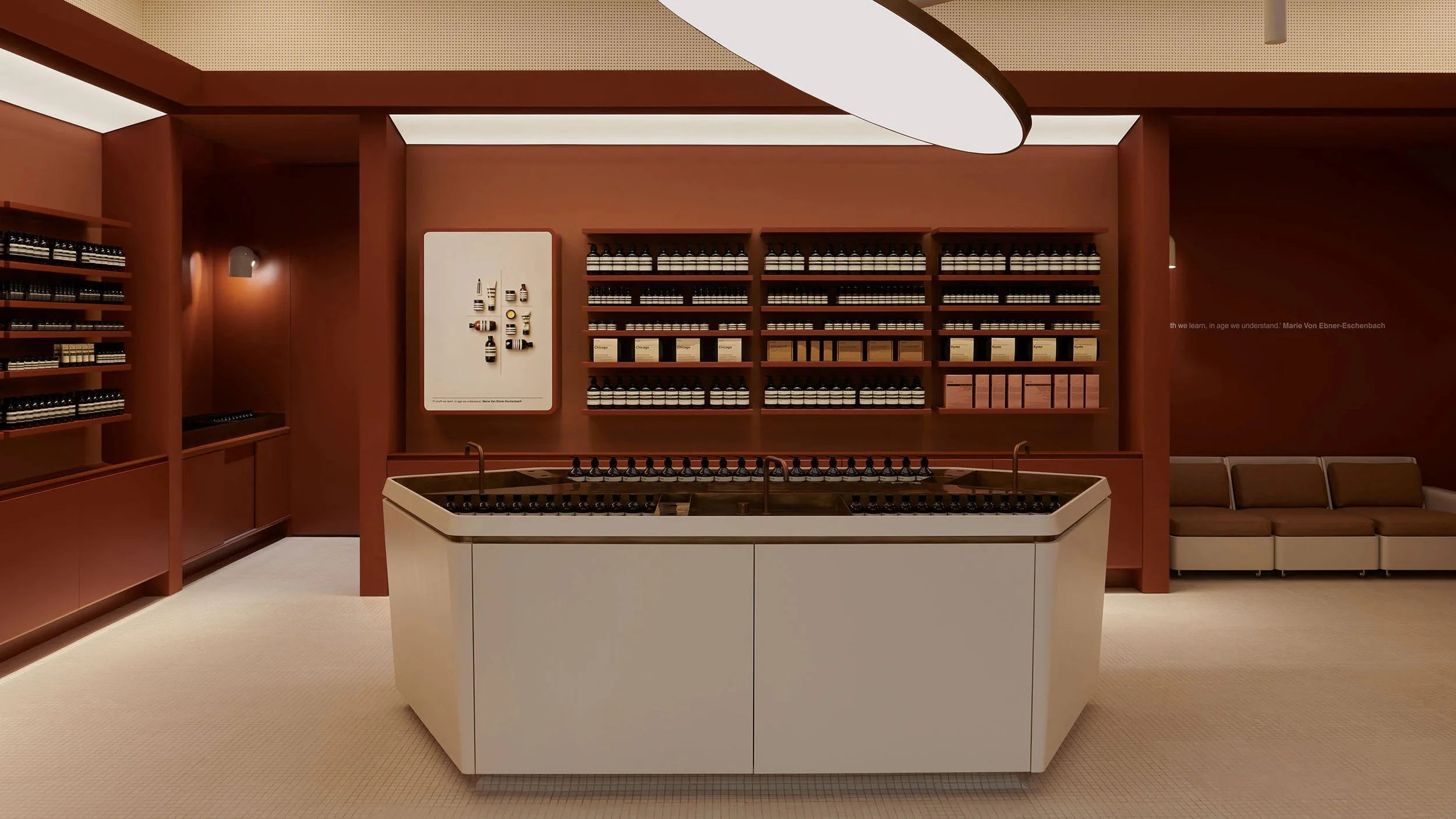 Aesop_HK_Store_IFC_III_Carousel_3_Desktop_2560x1440px.jpg