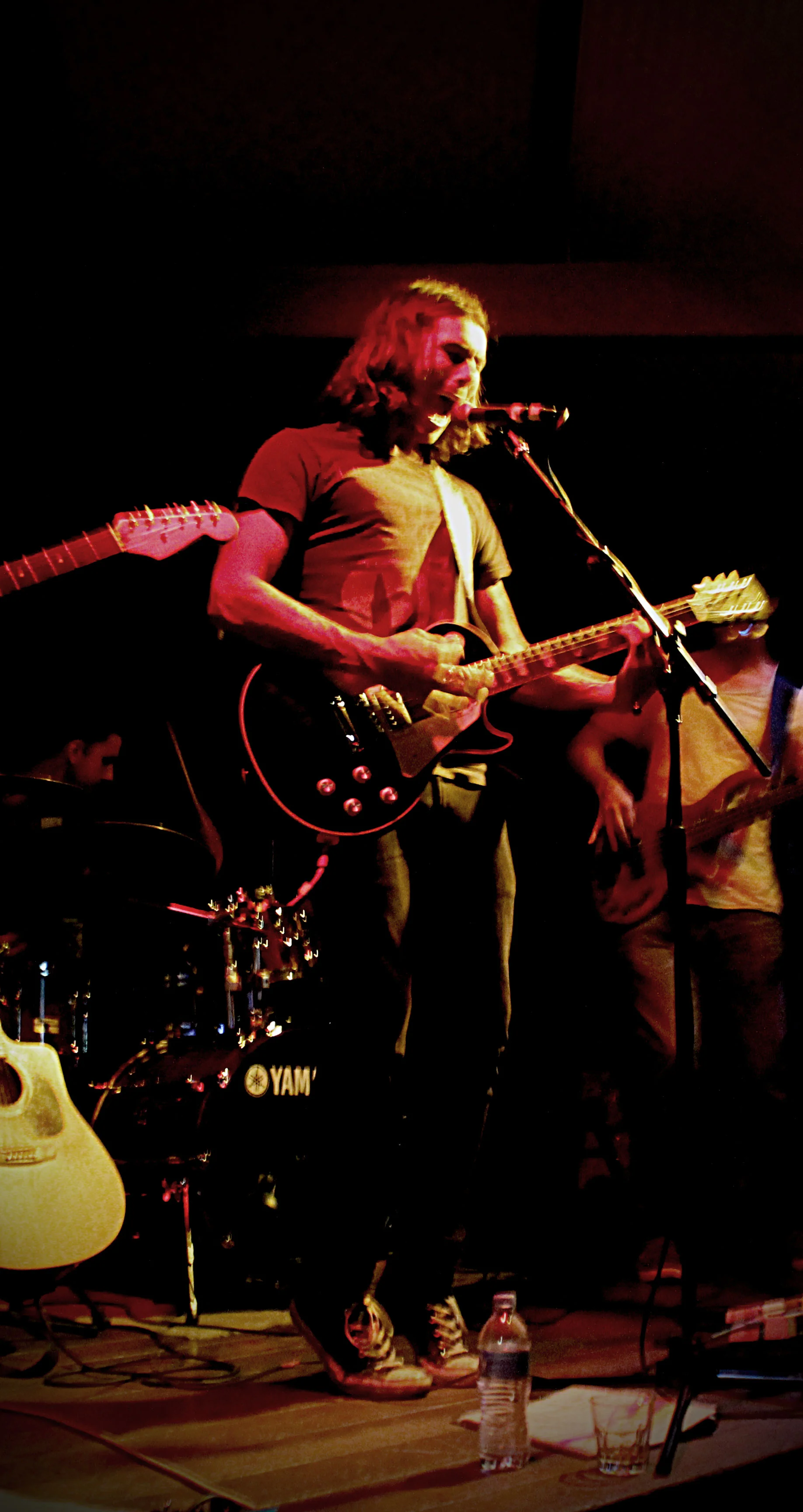 Phil-Barlow-&-The-Wolf_Spring-Tour_Brewery_068_web.jpg