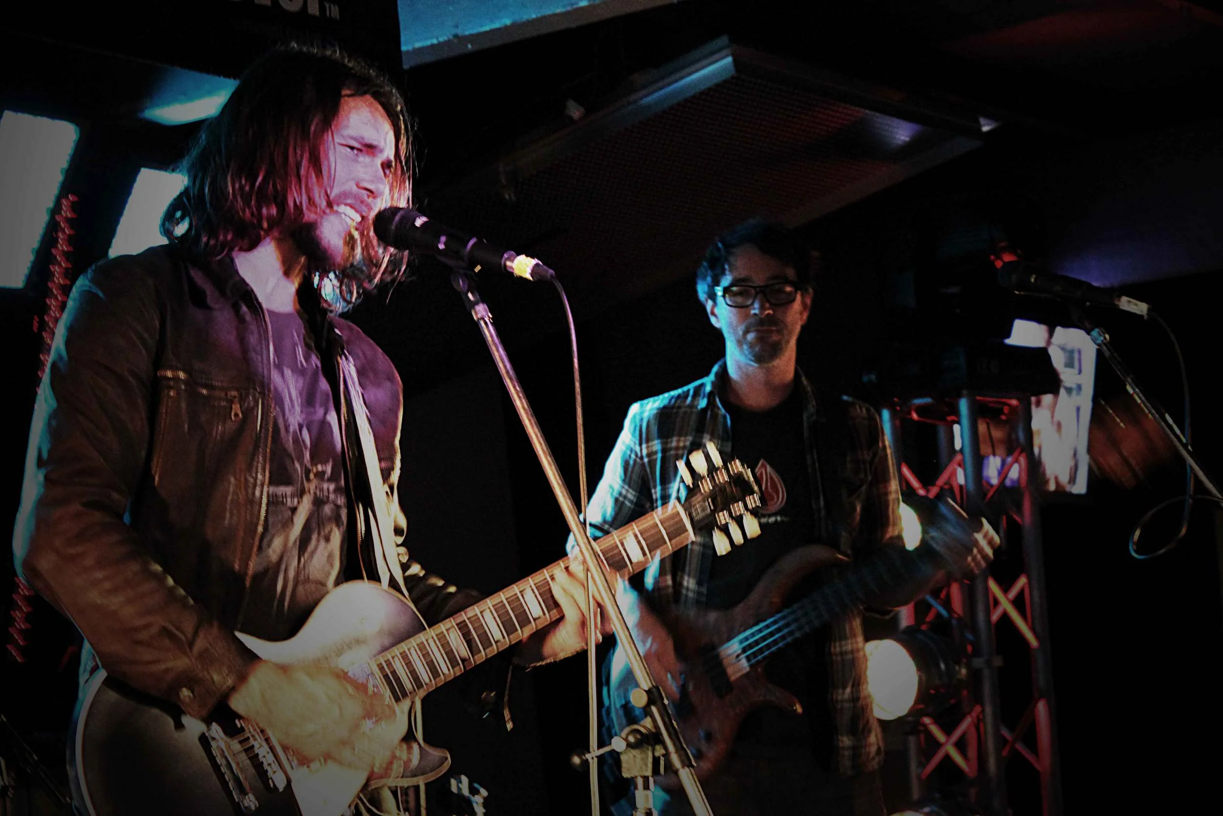 Phil-Barlow-&-The-Wolf_Spring-Tour_Tempo_003_web.jpg