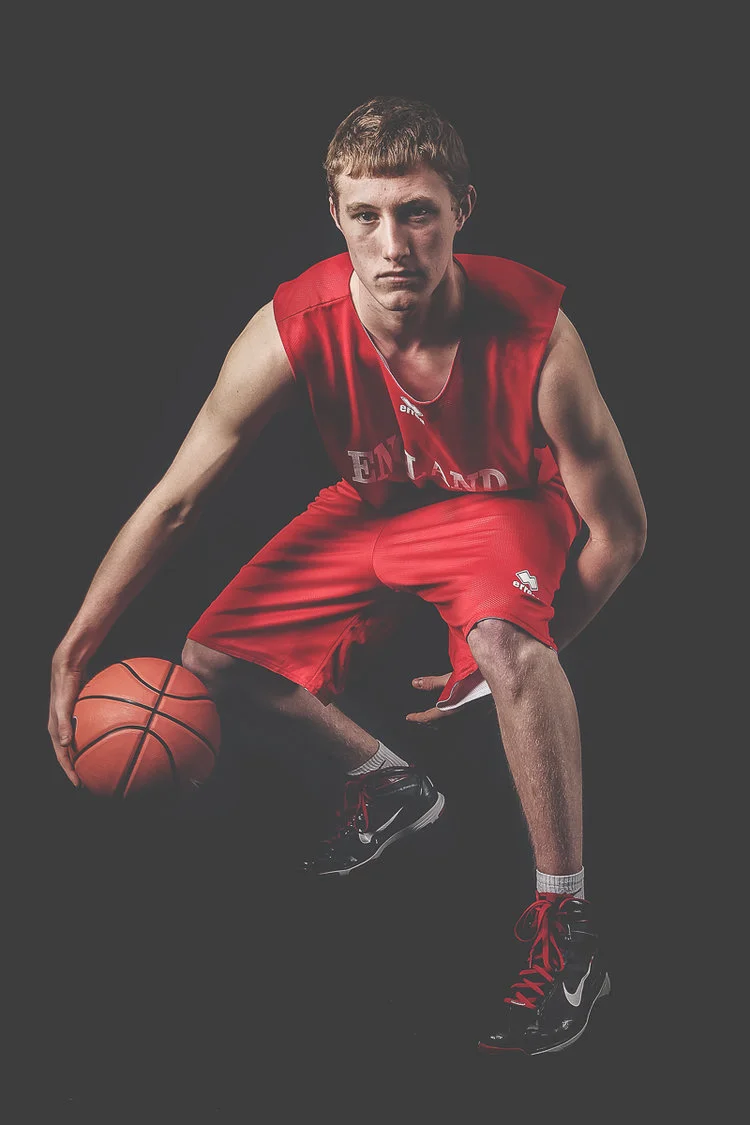 FORM+IMAGES+SPORTS+SHOOT+BASKETBALL-.JPG