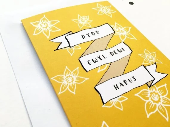 dydd gwyl dewi hapus happy st saint davids day welsh wales cymru cymraeg daffodils yellow mustard cennin pedr greeting card cerdyn eco recycled