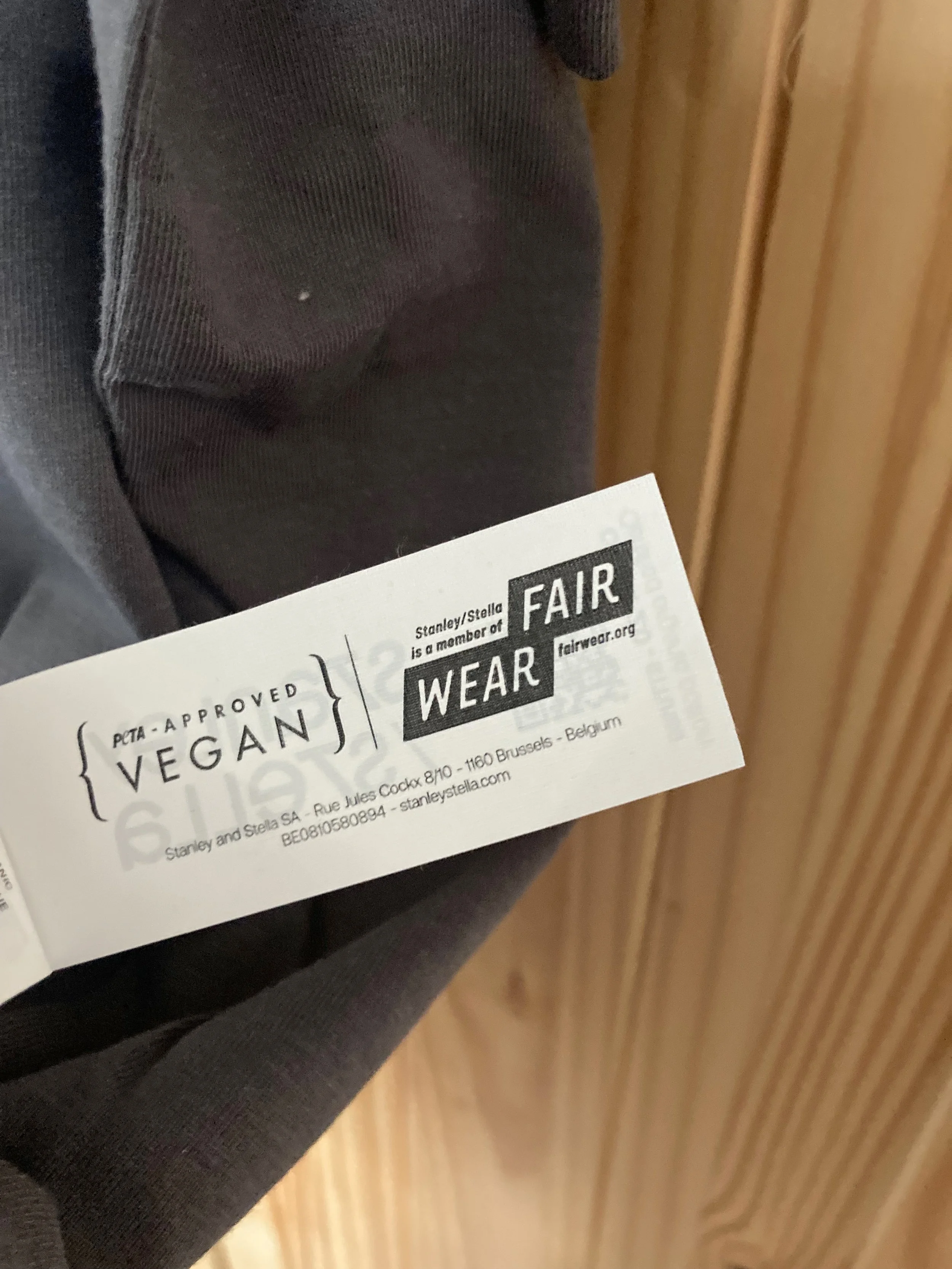 blodeuwedd tshirt anthracite tag.jpeg