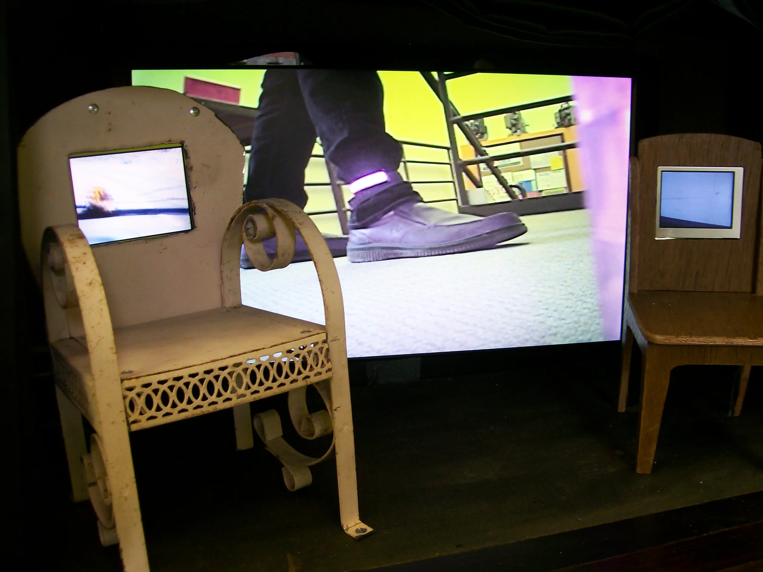 Ipod Theater, detail