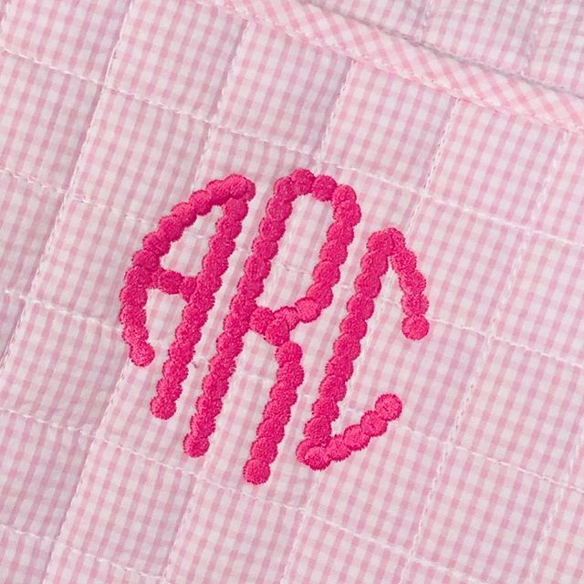 ๐ G I V E A W A Y ๐ Letโs play : Name that Monogram! Help us choose a name for this new monogram style we just added!
At TMH we name our monogram styles after local streets around San Marino & Pasadena! ๐ฆComment below with the name of your street for a chance to win a $50 gift card to TMH. (Your street doesnโt need to be in the LA area ๐) You can comment up to two additional street names that you love for additional entries (total of 3)! This contest in not endorsed by Instagram. #themonogrammedhome #giveaway #monogrammed #monogram #monogrameverything