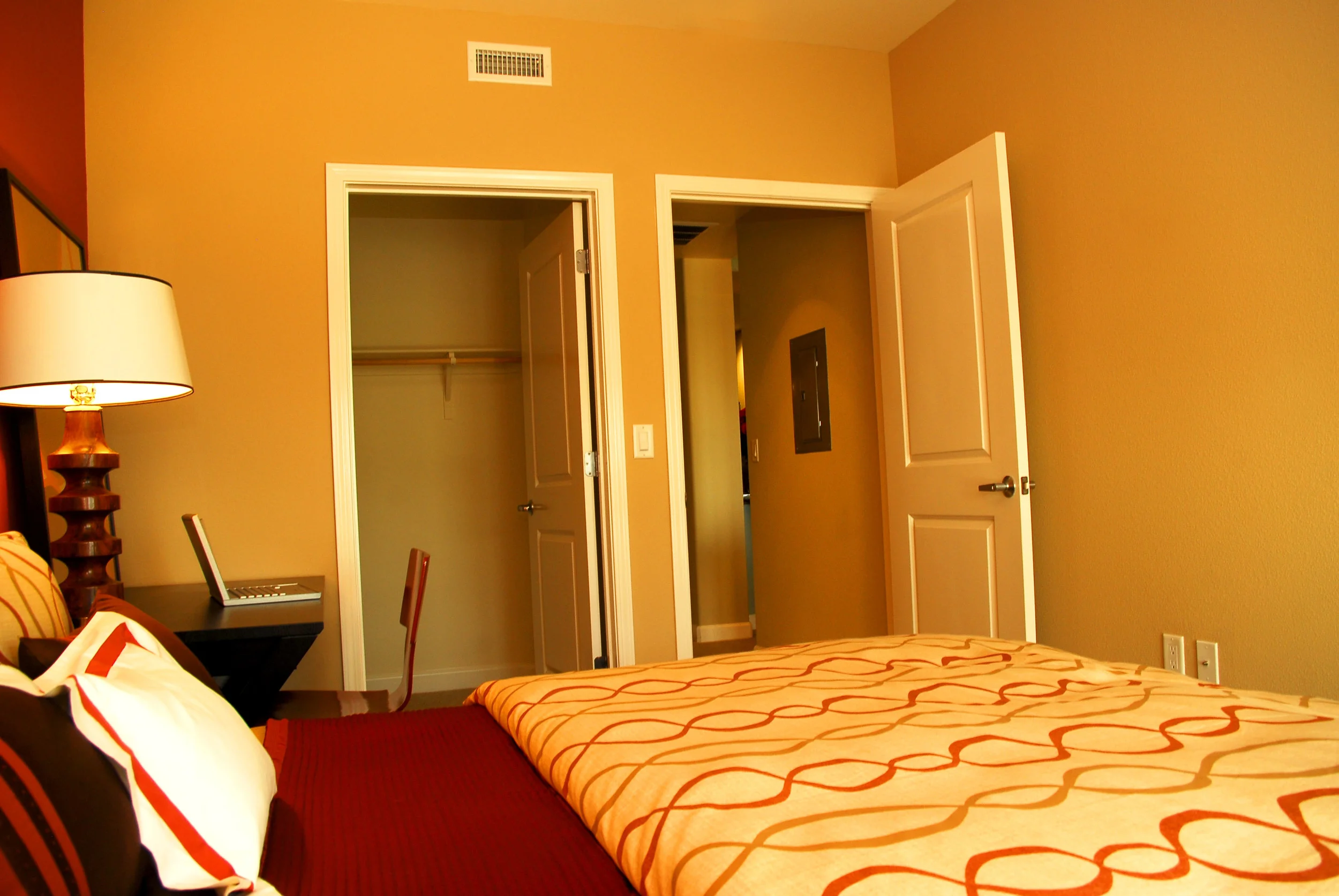 8 Orchid Suites Shoot049fullresolution.jpg