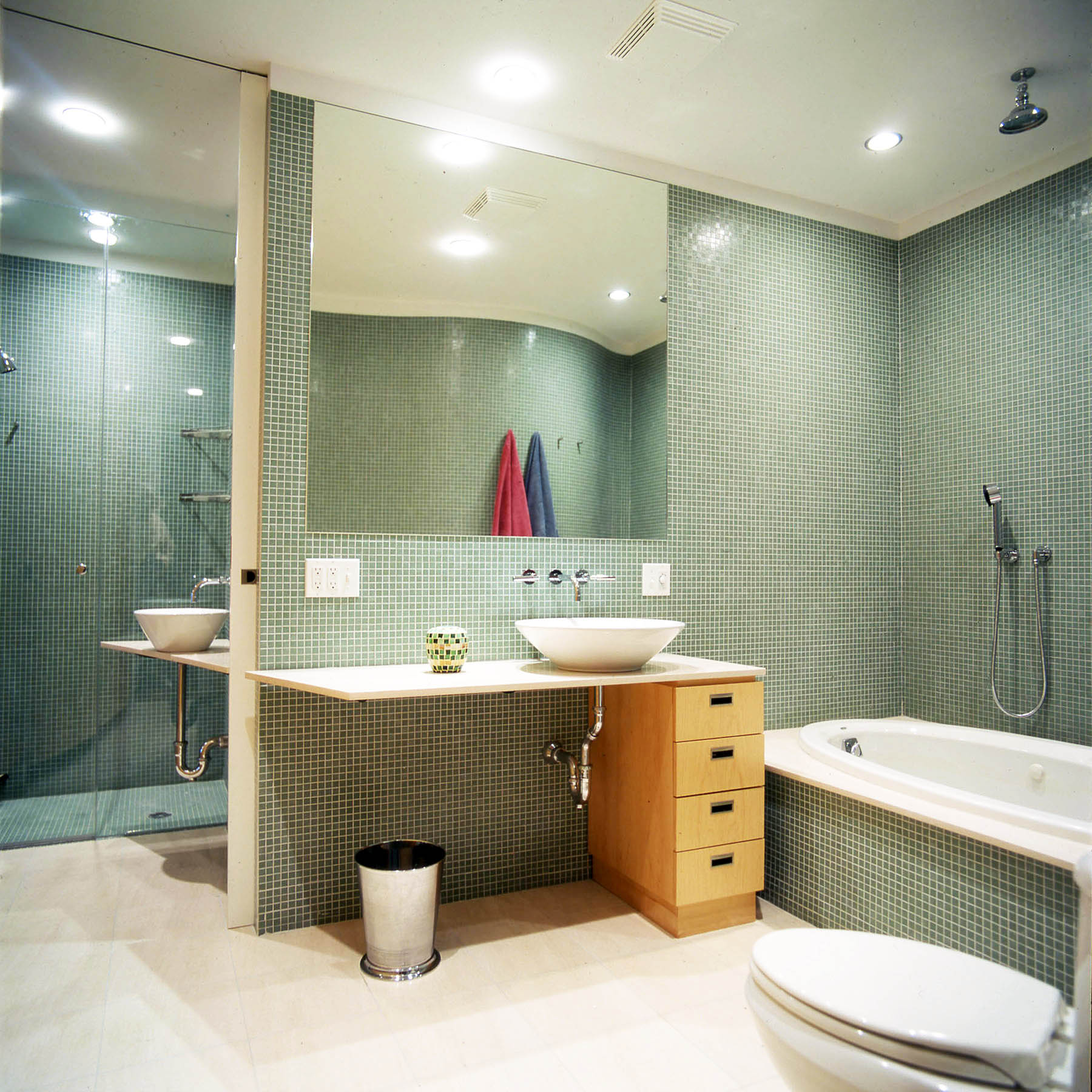 Bath-01x.jpg