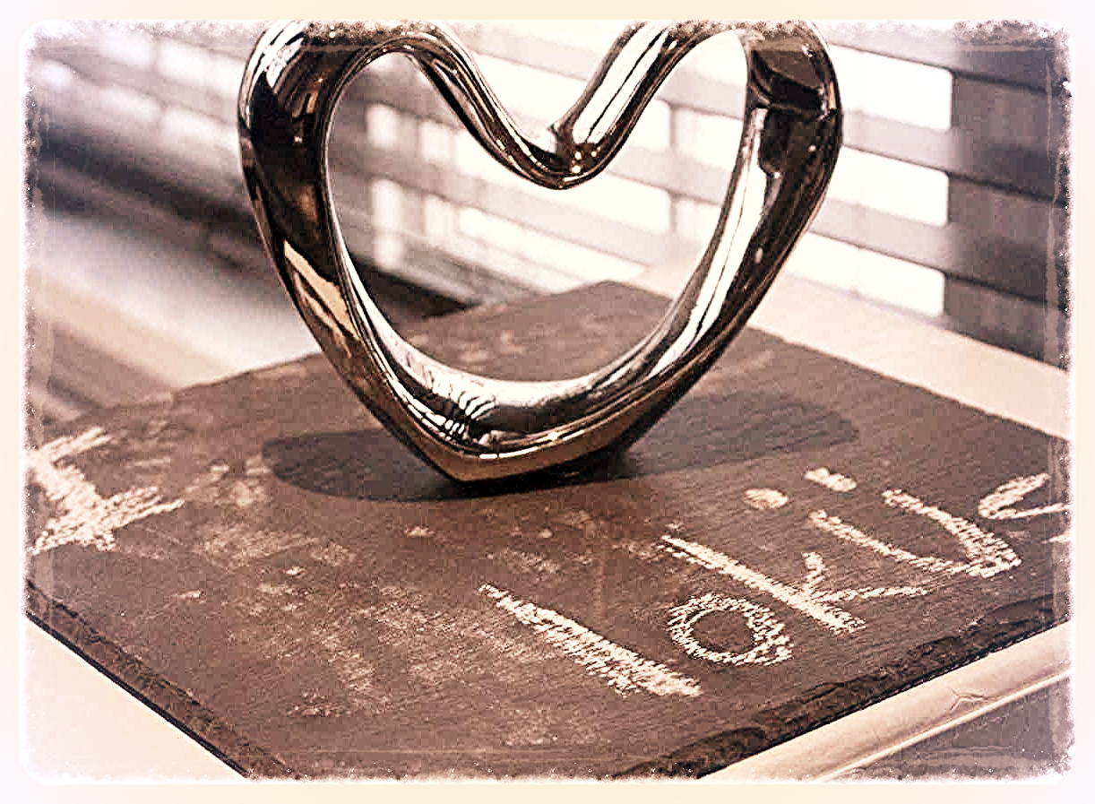 Lokus-bague-de-phalange-knucle-ring-or-gold-i-love.jpeg