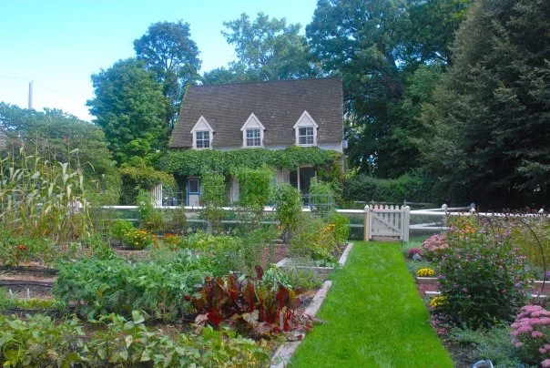 Class at the Botanic Garden