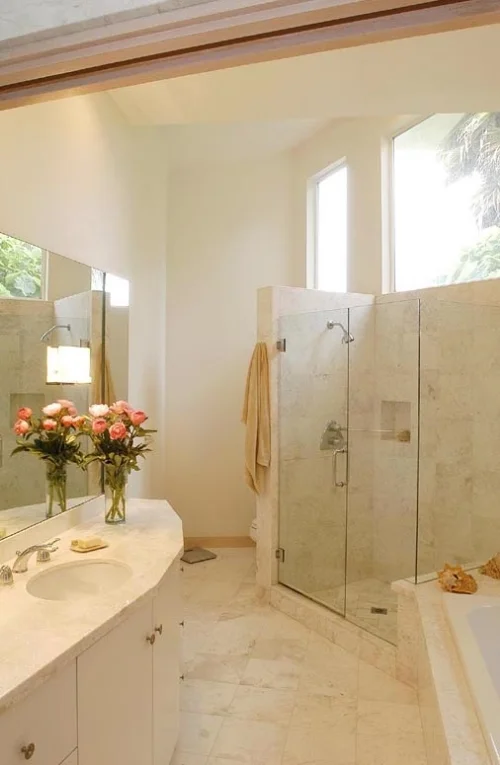 Agnew- Bathroom.JPG