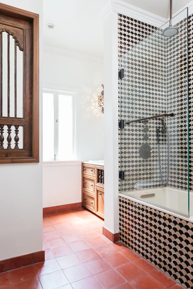 1829+Courtney+MLS+-+VirtuallyHereStudios.com-29.jpg