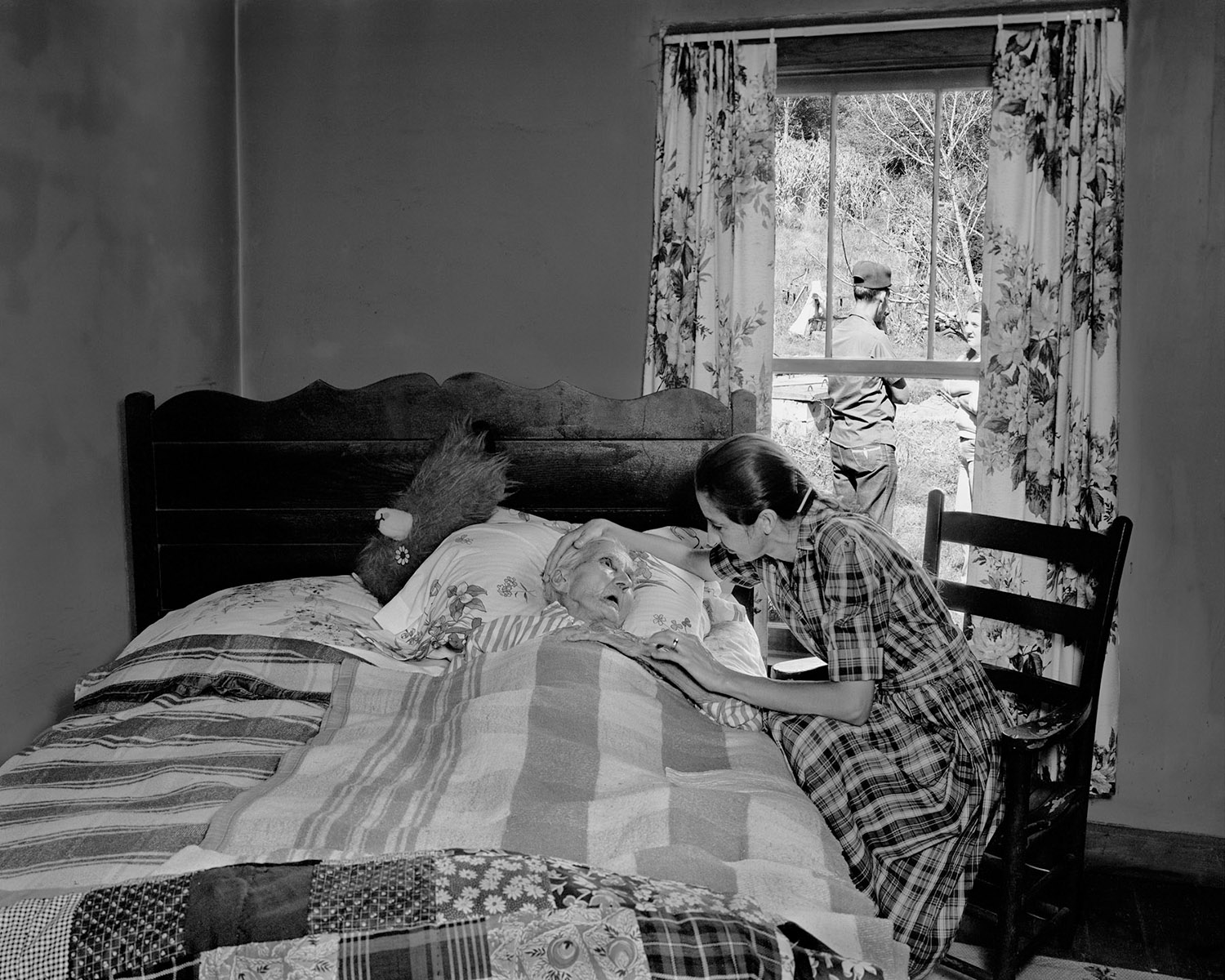 Lady on death bed Appalachian photographer Tim Barnwell The Face of Appalachia
