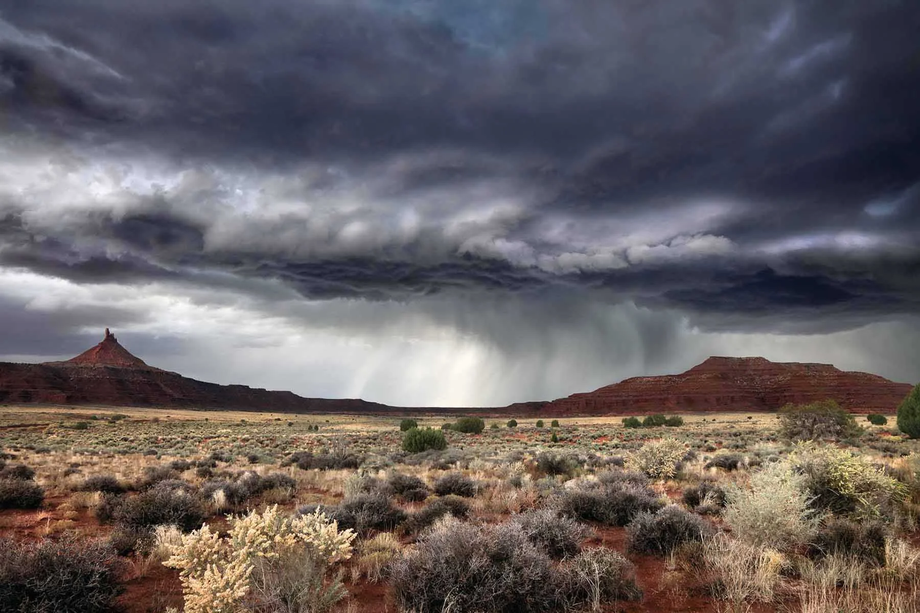 Six shooter peaks strom clouds Canyonlands National Park Utah color landscape Tim Barnwell Photographer